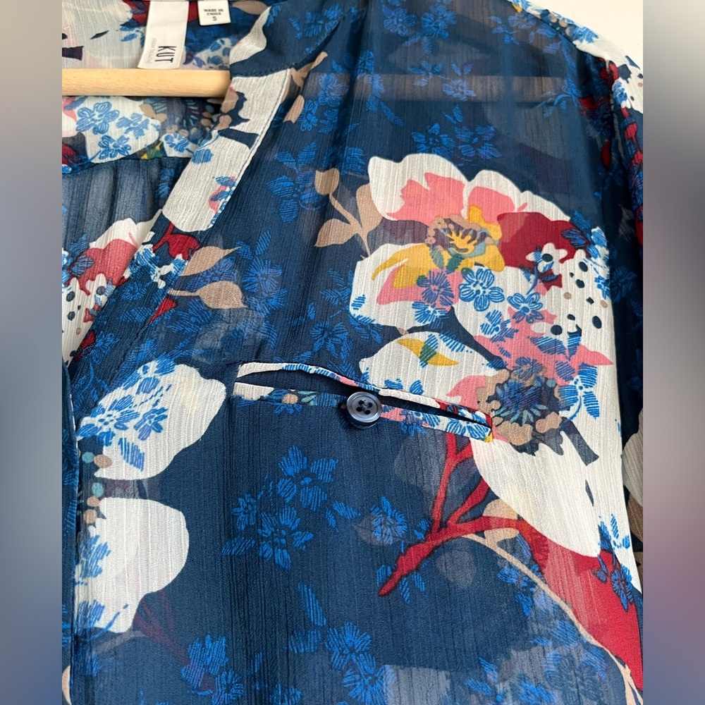 KUT from the Kloth Jasmine Chiffon Blouse - Picture 4 of 8
